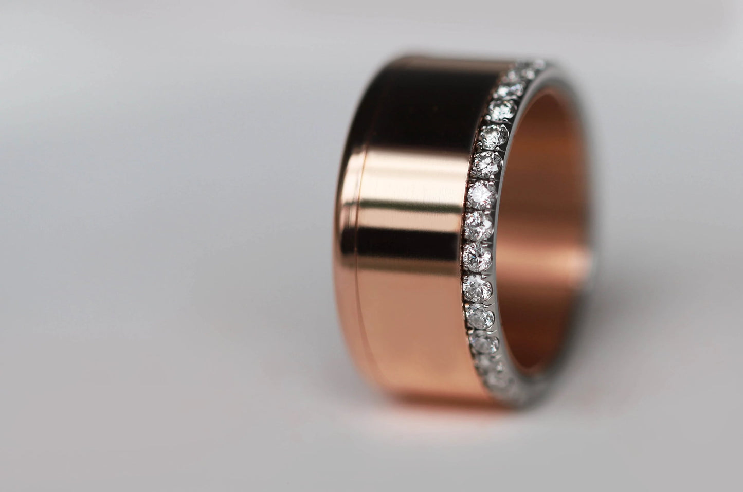 Bague complète mood joaillerie avec diamants - Poussière d'or