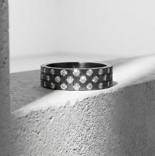 Innenring aus 18K Graugold (Medium Addon) "Rinde" aus des "Goldenes Quadrat" Kollektion für Luxus-Ring