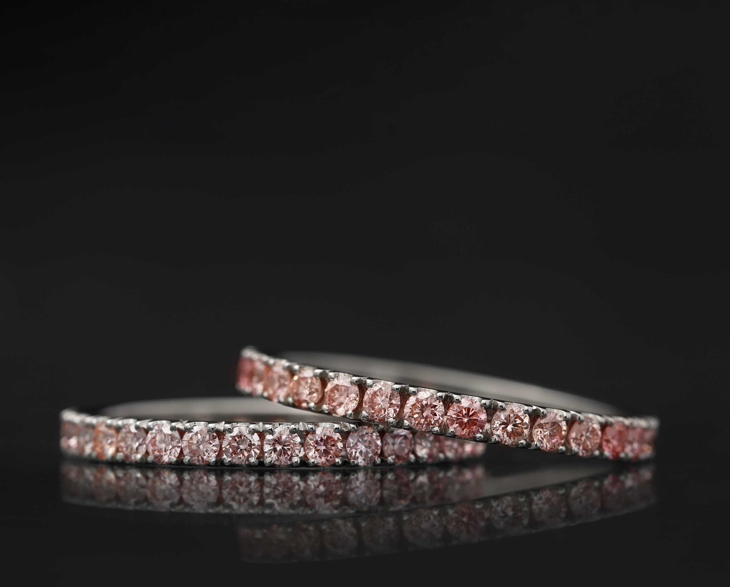 Medium Addon aus Edelstahl mit Zermatter rosa „Pur“ Diamanten vollständig besetzt