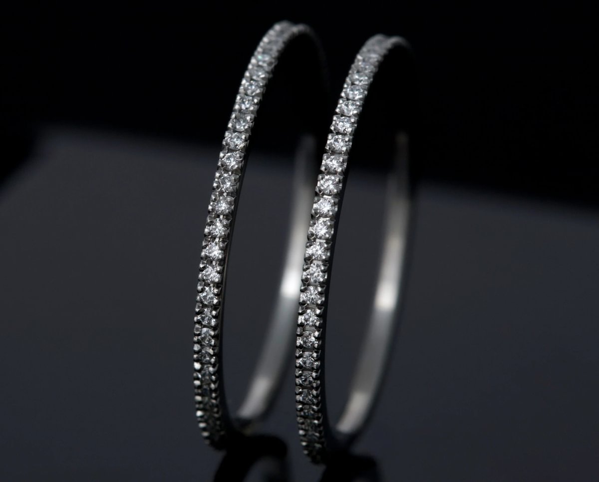 Mini addon en acier serti de diamants blancs 0.9mm