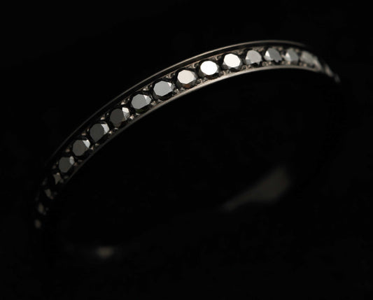 Medium Addon aus Stahl black mit schwarzen 1,6mm Diamanten vollständig besetzt